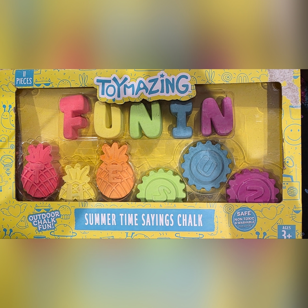 Fun In The Outdoors Chalk Set - Multicolor